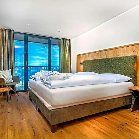 Hotel Schmittenhoehe - 2000m 4*